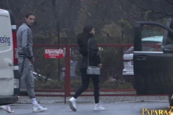 KAJA SE NE ODVAJA OD VERENOG FUDBALERA! Ima verenicu već 7 godina, a BEZ BLAMA je u vezi sa KAJOM