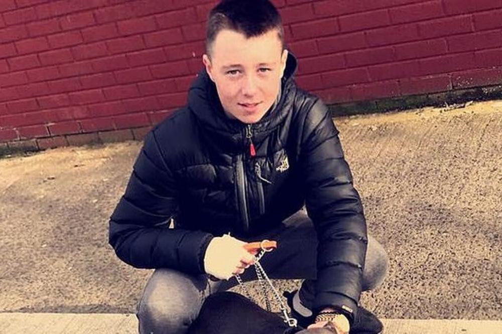 JEZIVO, OVOM DEČAKU SU ODSEKLI GLAVU! Komade tela pronašli njegovi drugovi!