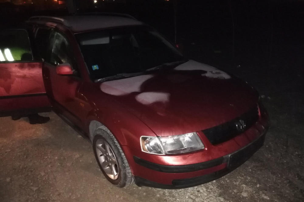 POLICIJA JE PRONAŠLA NAPUŠTENI AUTO KOD PREŠEVA! Nisu mogli ni da zamisle šta se krije iza SUVOZAČEVOG SEDIŠTA