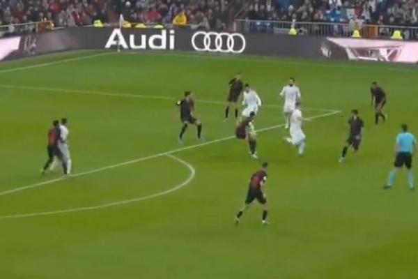 MAGIJA LUKE JOVIĆA: Srbin čarobnom asistencijom spojio Kazemira sa golom!