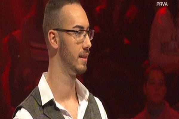 ON JE SIN POZNATE FOLK PEVAČICE I MILJENIK MNOGIH! Niko nije mogao da sluti da će mu u ZVEZDAMA GRANDA uraditi OVO!