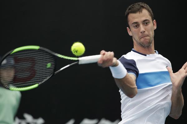 MISTERIOZNA PREDAJA LASLA ĐEREA: Srpski teniser posle drugog izgubljenog brejka predao meč u Parizu!