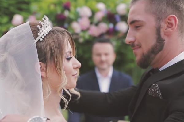 MENSUR JE BIO OŽENJEN? Isplivale ŠOKANTNE FOTKE sa venčanja, ovo je dugo čuvana TAJNA Ajdarpašića (FOTO)