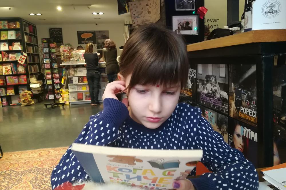 MALA NATALI JE NAPISALA STATUS O PRIJATELJSTVU S ROMKINJOM SEMINOM Cela Srbija bi trebalo da se ponosi njome (FOTO)