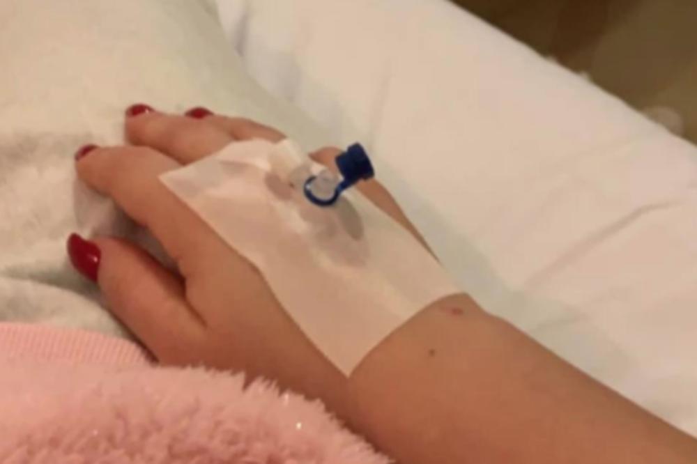 PEVAČICA I ZVEZDA GRANDA LEŽI U BOLOVIMA: Operisana, LEKARI JE PROBUDILI a slika iz BOLNICE OBIŠLA INTERNET!