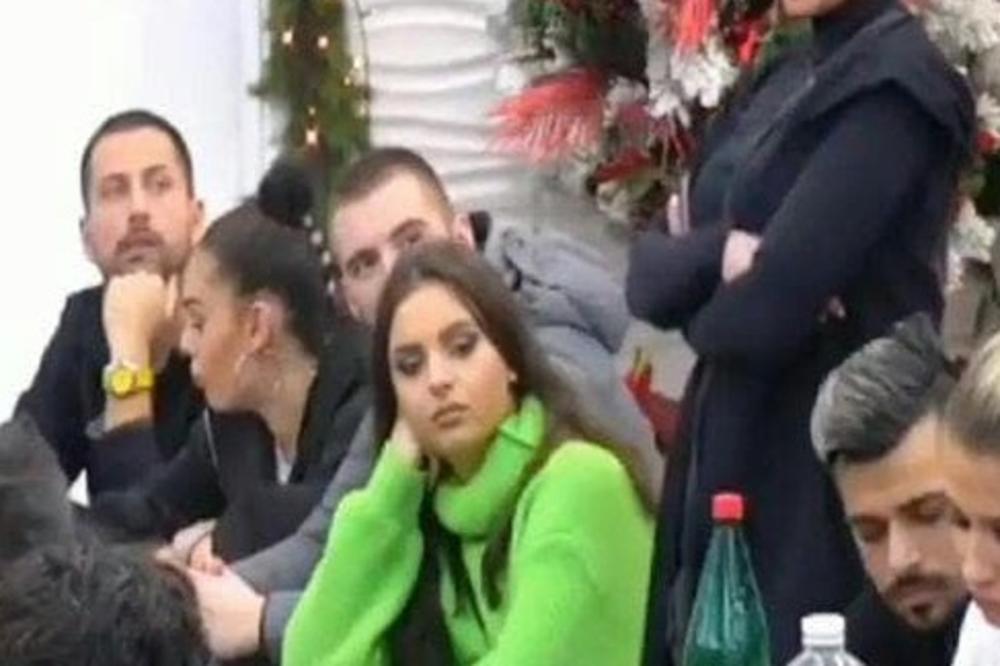 BEZ SRAMA I BLAMA! Miona nosi Daliline stvari? (FOTO)