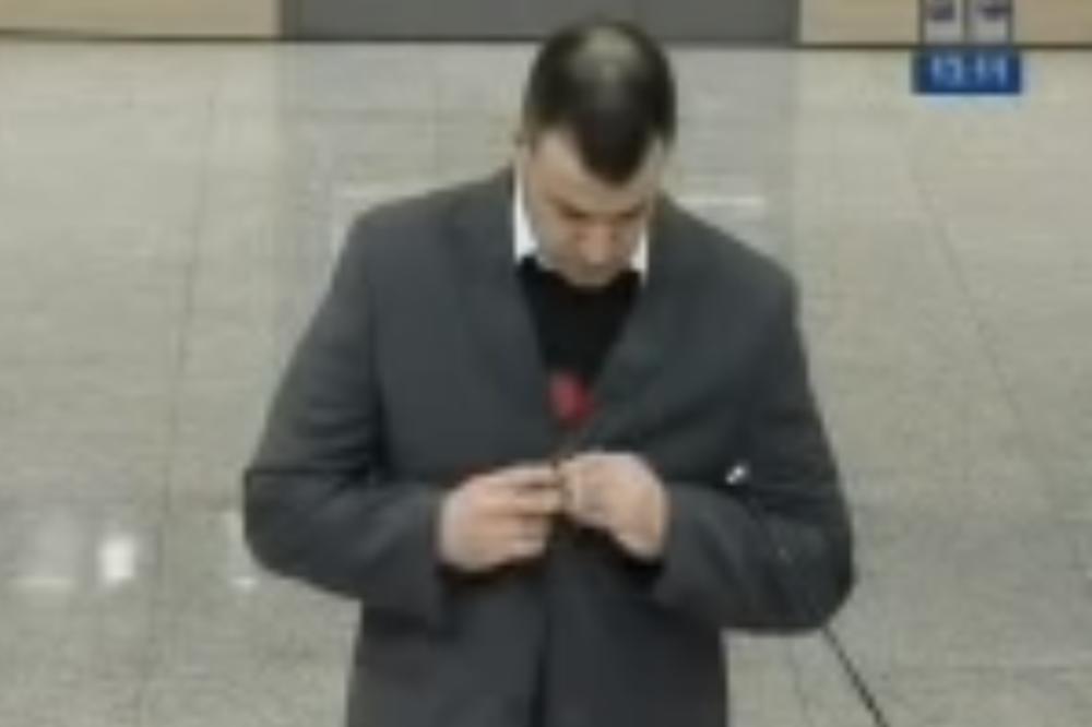 LEGIJINA ZVER UZNEMIRILA JE SUDIJU U SUDU! Morao je da se zakopča, i sve to dok je pričao o UBISTVU ĐINĐIĆA (VIDEO)