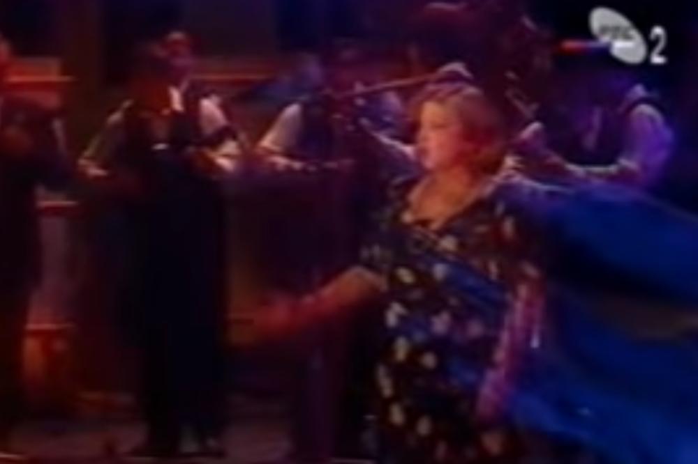 ZBOG DUGOVA ZELENAŠIMA GLUMICA POKUŠALA DA SEBI ODUZME ŽIVOT: Ulicom JAUKALA, napisala i OPROŠTAJNO PISMO!