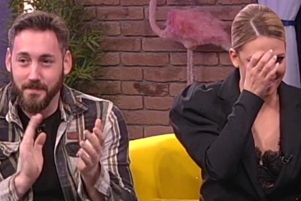 STRUGAR PRISTAO DA ŽIVI KOD MILICE! GLUMAC SE USELIO I IMA JAK RAZLOG ZA TO: Evo šta mu RADI U KREVETU, ŠOK SNIMAK!