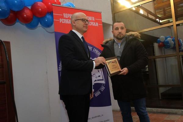 VUČEVIĆ: Srbija i Srpska su jedna kuća sa dvoje vrata, danas otvaramo i kancelariju udruženja studenata iz RS