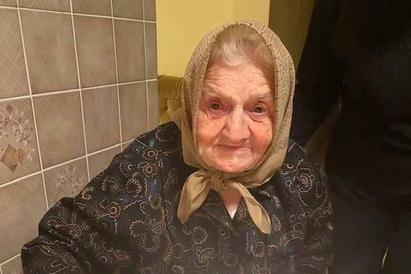 BAKA DESANKA JE U NJUJORKU PROSLAVILA 101. ROĐENDAN: Najstarija je Srpkinja u dijaspori, OSMEH NE SKIDA SA LICA