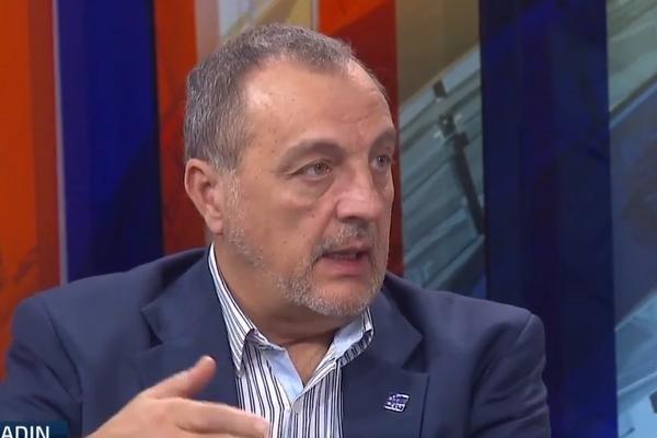 ŽIVKOVIĆ PRIZNAO: Budimo realni, proteste nije organizovala grupa slučajnih prolaznika, nego političke stranke