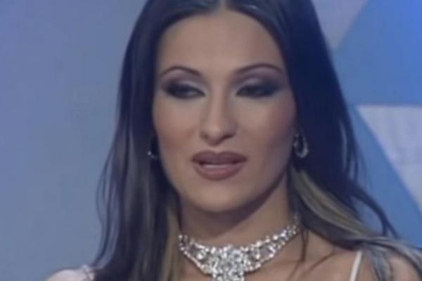 ADIL I DŽEJOVA ĆERKA SU SINOĆ DOBILI DETE, A TIM POVODOM SE OGLASILA I CECA: Evo šta misli o njima kao roditeljima!