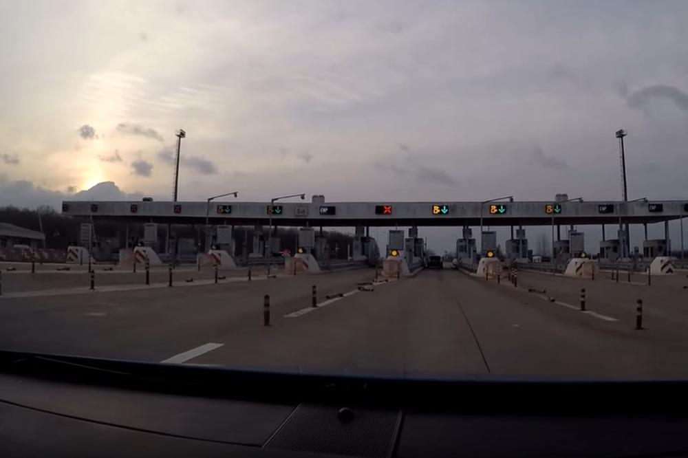 EJ, LJUDI NE ODUSTAJU: Srbi koji rade u inostranstvu NA GRANICI ČEKALI 5 SATI, ali ipak ušli u Srbiju