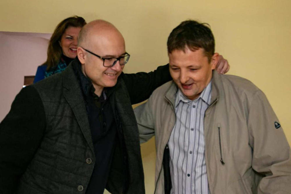 SOLIDARNOŠĆU NOVOSAĐANA HEROJ SA KOŠARA IMAĆE BOLJI ŽIVOT! VUČEVIĆ:Ne smemo zaboraviti one koji su branili slobodu