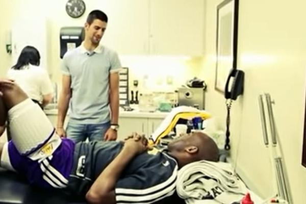 OVO NIKO NIJE ZNAO: Đoković ispričao kako mu je Kobi Brajant pomogao kad se oporavljao od povrede lakta!