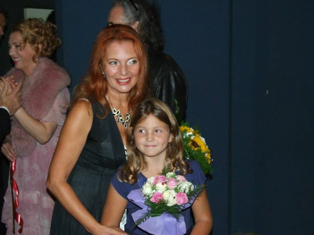 Tijana Sretenović na premijeri sa Tanjom Bošković