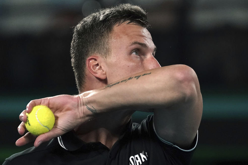 PA DOKLE VIŠE! Ne prestaju otkazi za Srbija open, mađarski teniser zbog povrede ne dolazi u Beograd