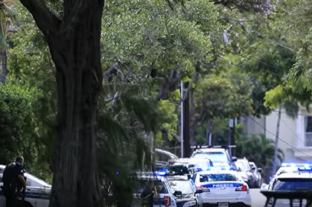 KRVI DO KOLENA! PUCNJAVA U RESTORANU: Upao na rođendansku proslavu naoružan i krenuo da rešeta!