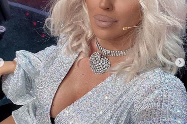 RASPAMETILA NACIJU! OVO JE NAJJAČI KARLEUŠIN STAJLING IKADA: Koliko je BRUTALNO DA BOLI, ZEMLJA ČUDA! (FOTO)