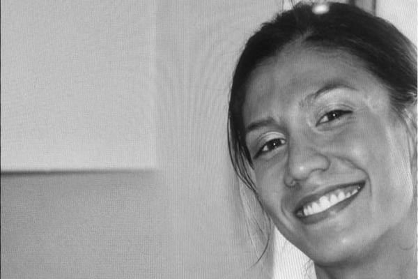 IDENTIFIKOVANA JOŠ JEDNA OSOBA NASTRADALA U PADU HELIKOPTERA: Saradnica Kobija Brajanta, majka i supruga!