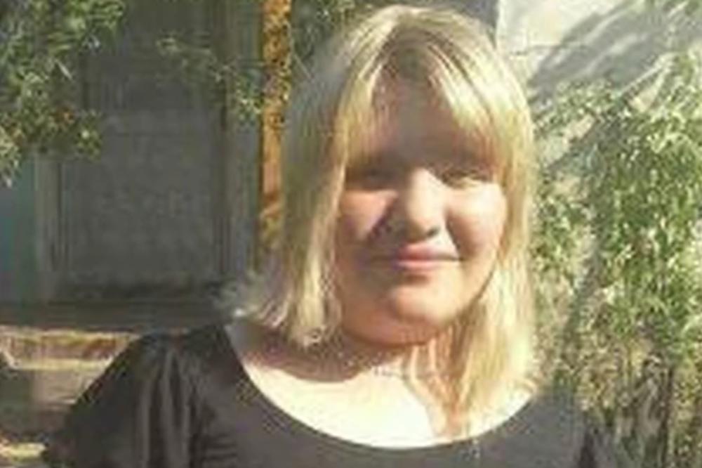 ADRIANA (19) JE OTIŠLA U ŠETNJU I NIJE SE VRATILA! Nestala devojčica viđena kako ulazi u BELI AUTOMOBIL