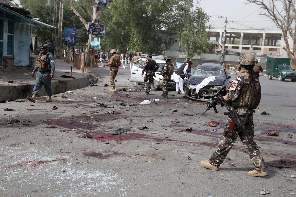 TALIBANSKI POBUNJENICI VOJNU STANICU DIGLI U VAZDUH: Stradalo najmanje sedam ljudi!