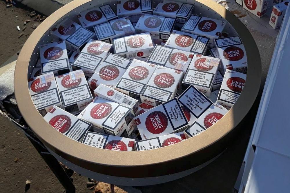 VELIKA ZAPLENA NA KELEBIJI: Carinici pretresli autobus pa pronašli SVAŠTA!