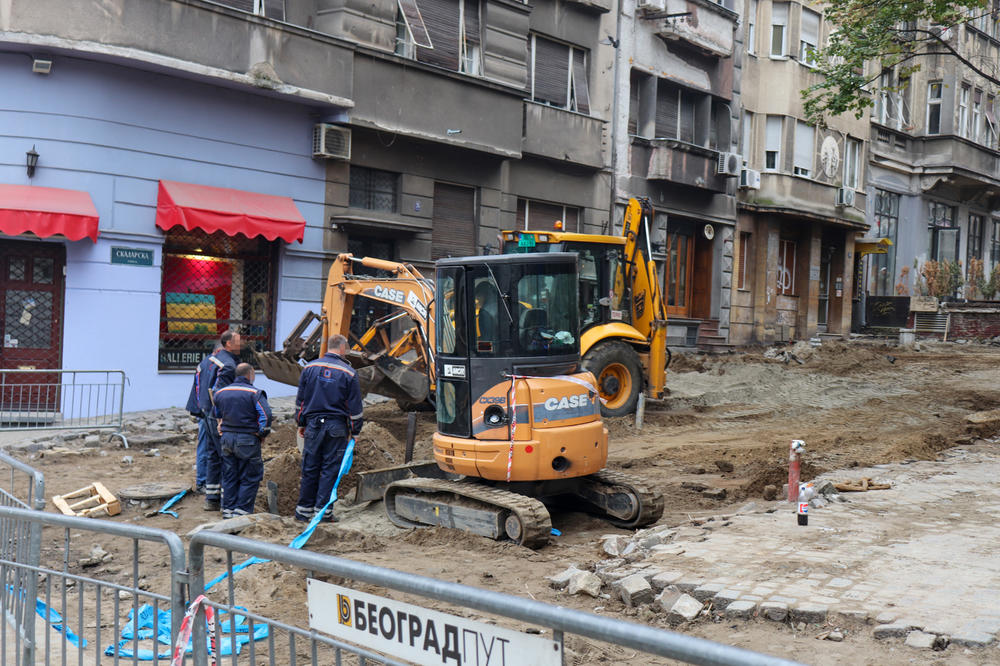 BAGERI SPREMNI: I ove godine se ruše nelegalni objekti u Beogradu