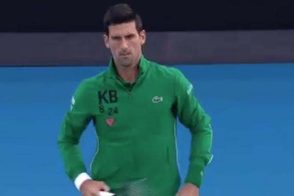 ĐOKOVIĆ IZAŠAO NA TEREN S POSVETOM KOBIJU BRAJANTU: Novak je ovako odao poštu svom tragično poginulom prijatelju!