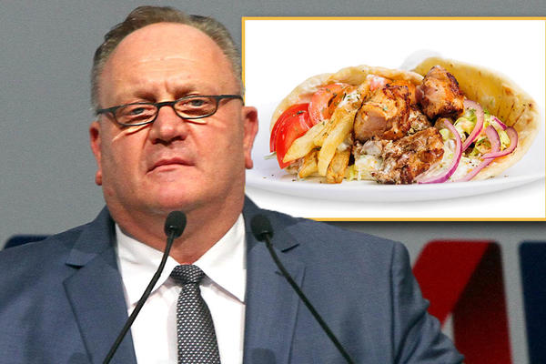 PRVI SAM DONEO GIROS U LESKOVAC U VREME SANKCIJA! Hit biografija gradonačelnika Leskovca, PREŠAO JE IGRICU (VIDEO)