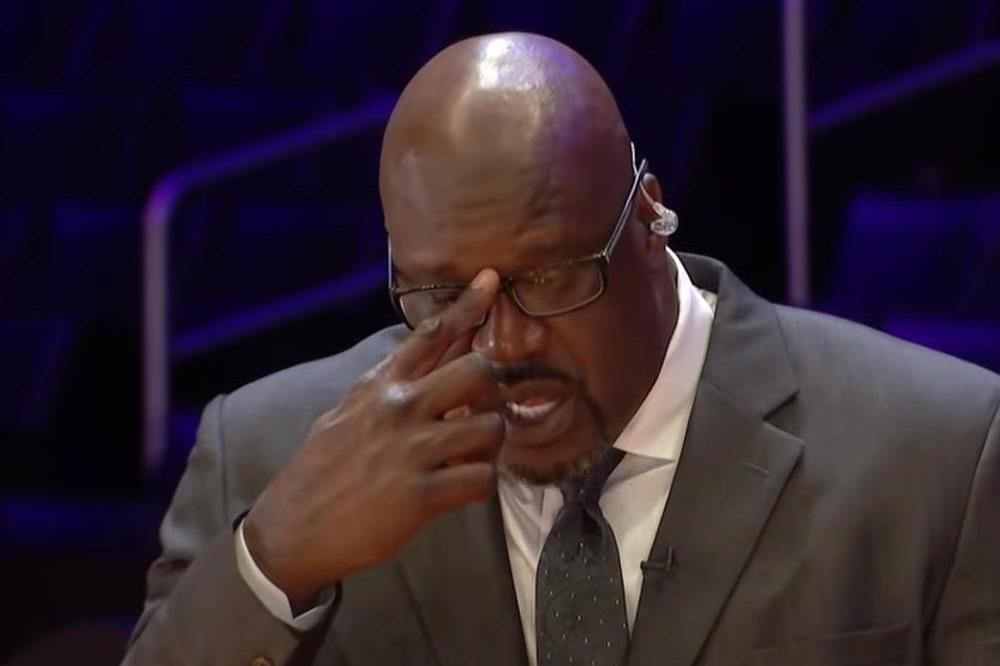 ŠEK, SRAM TE BILO: Dončić pokidao, a O'Nil se baš potrudio da ga spusti posle partije karijere!