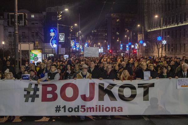 1 OD 5 MILIONA SU ODLUKU O IZLASKU NA IZBORE DONELI POSLE SASTANKA S OVIM LJUDIMA: Isplivali zanimljivi podaci