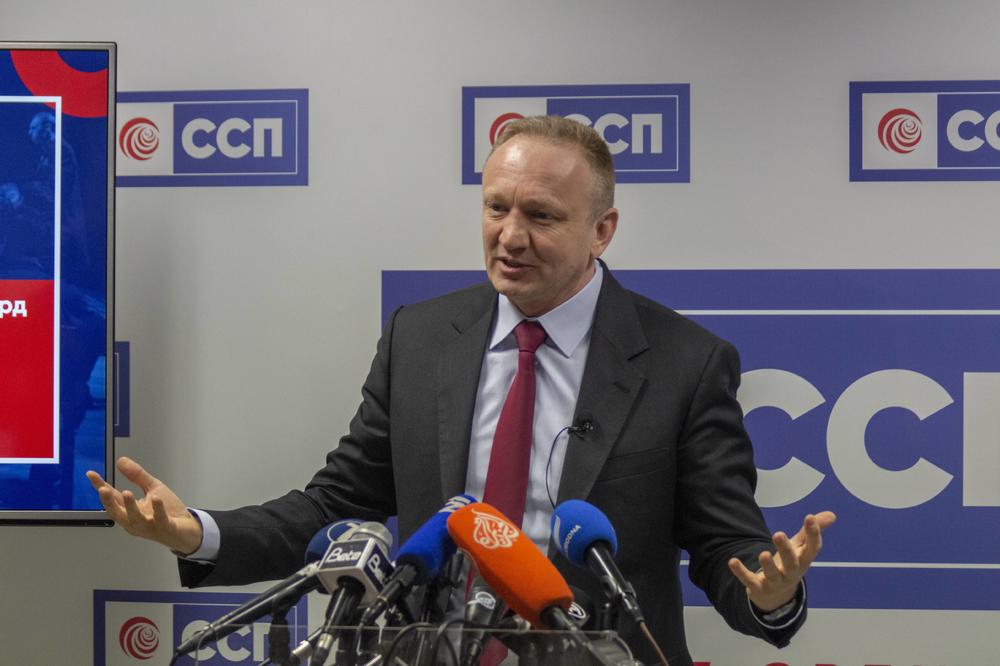 DRAGAN ĐILAS DOŽIVEO SAOBRAĆAJKU? Udario u druga kola usred Beograda? (VIDEO)