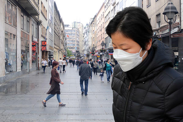 KINEZI RAZGRABILI MASKE ZA KORONA VIRUS! U Beogradu IH NEMA, PROBALI SMO DA IH KUPIMO U 7 APOTEKA