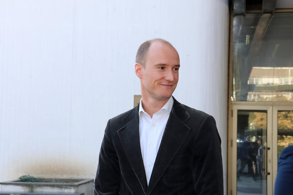 NAPADNUT BALŠA BOŽOVIĆ! Poslanik DS se podsmevao izumiranju Srba, a zatim zauvek zažalio!