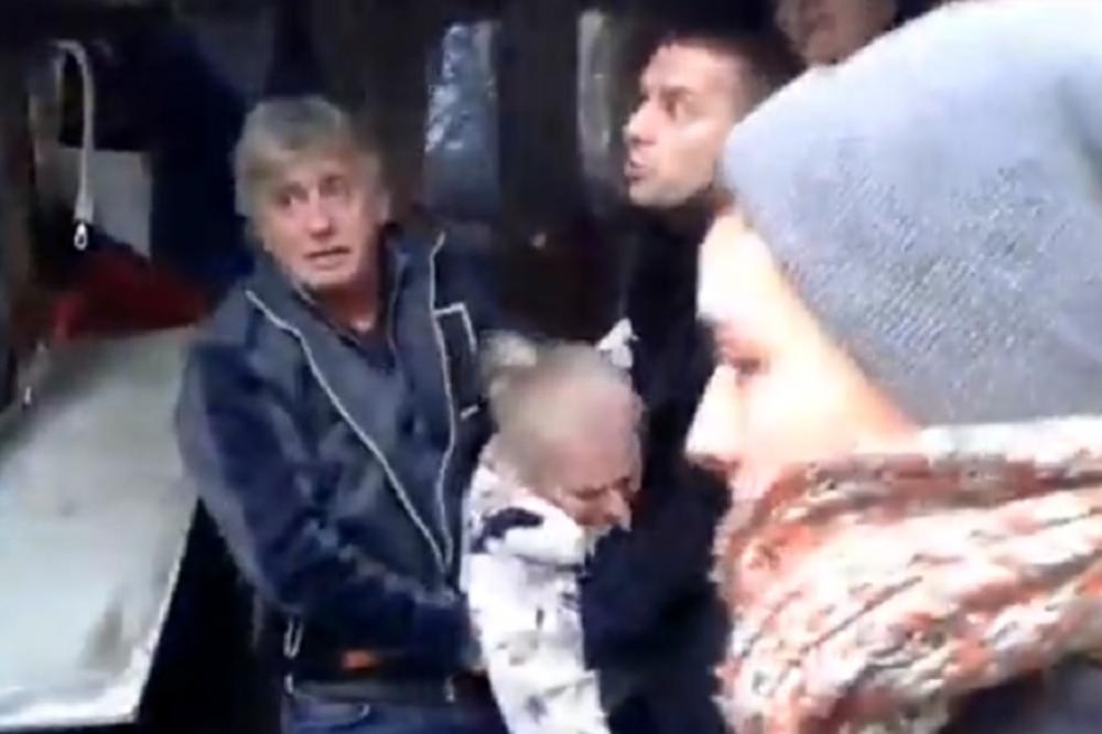 ZOVITE HITNU POMOĆ, UDARIO JE KAPIJOM U LICE, POMOZITE! Stravične scene na iseljenju porodice Mijatović na ZVEZDARI