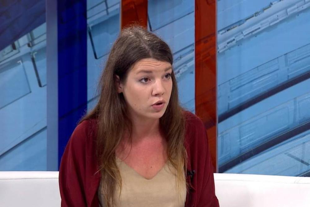 LIDERKA POKRETA 1 OD 5 MILIONA BRUTALNO UDARILA PO OPOZICIJI: Nakon njenih REČI zacrveneće im se OBRAZI