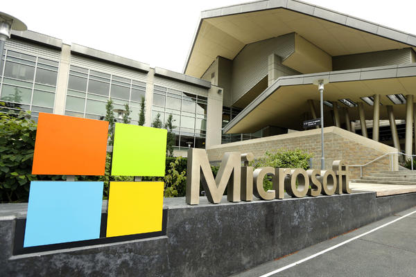 NEOČEKIVAN POTEZ MAJKROSOFTA: Oni koji su koristili OVAJ sistem biće izloženi bezbednosnom riziku! (VIDEO)