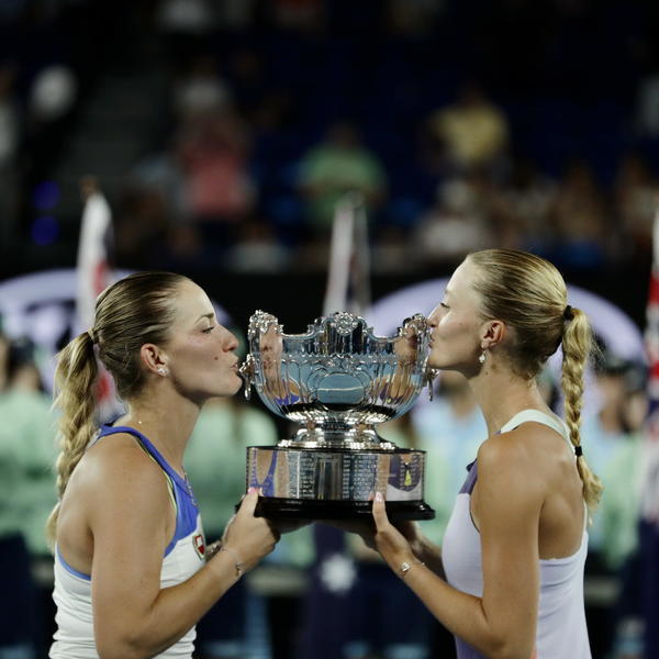 VELIKI SKANDAL NA US OPENU: Kristina Mladenović i njena partnerka izbačene sa Gren slema!