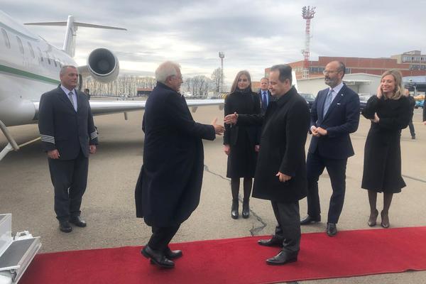 MINISTAR DAČIĆ DOČEKAO VISOKOG PREDSTAVNIKA EU ŽOZEPA BORELA: Pogledajte kako je to srdačan doček bio (FOTO)