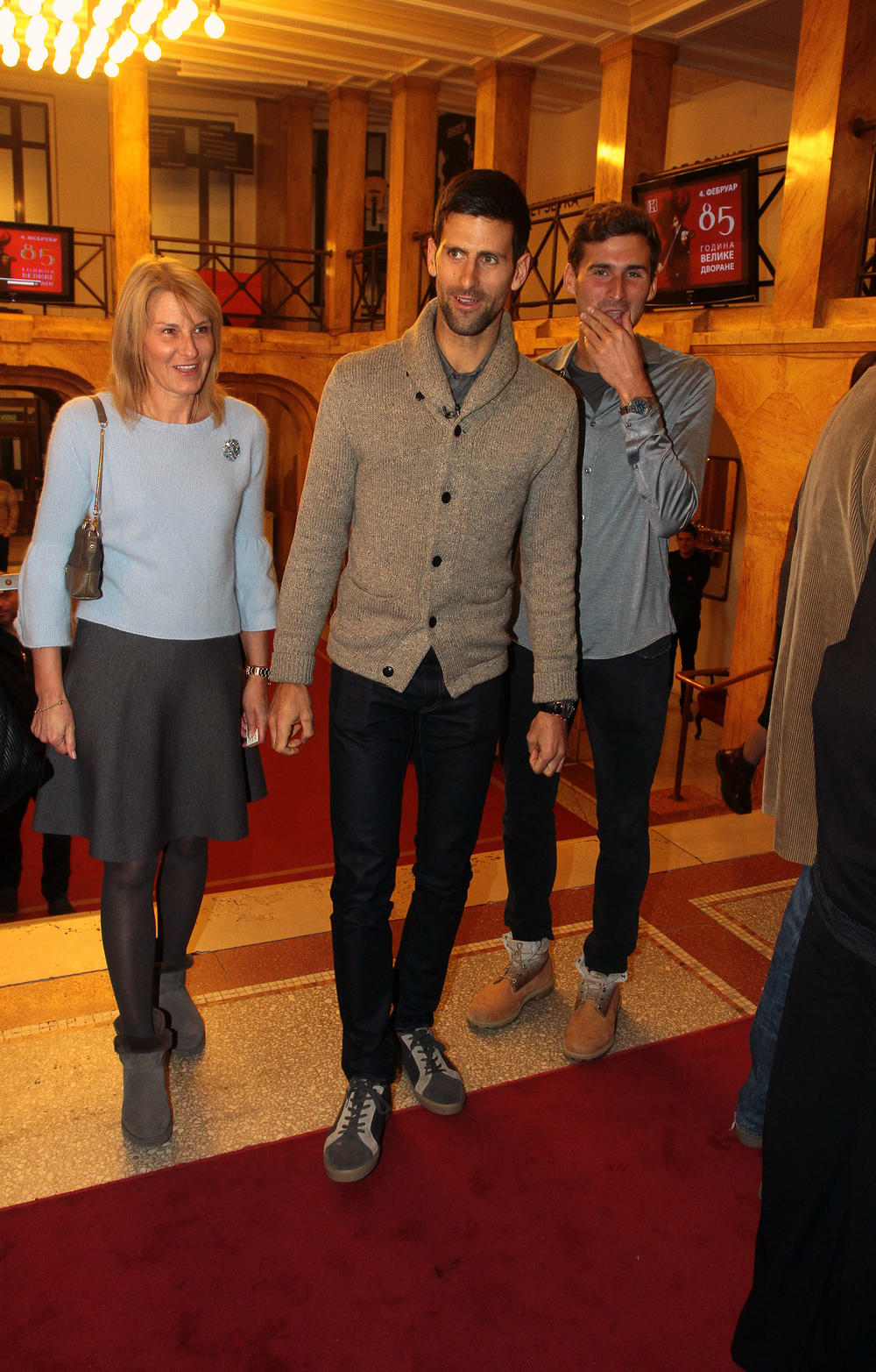 Dijana Đoković sa sinovima Novakom i Markom