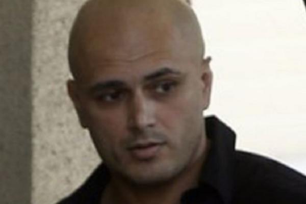 KO JE RAŠID SAKIĆ KOJI JE SINOĆ UHAPŠEN U BEOGRADU? Problematični sin pokojnog Sinana robijao zbog UBISTVA