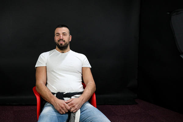 TOMOVIĆ PUCA OD SUJETE: Popi*am se i na njega i na rijaliti!