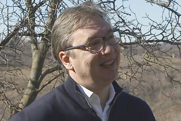 VUČIĆ SA FRUŠKE GORE PORUČUJE: Ne vidim rešenje za KOSOVO
