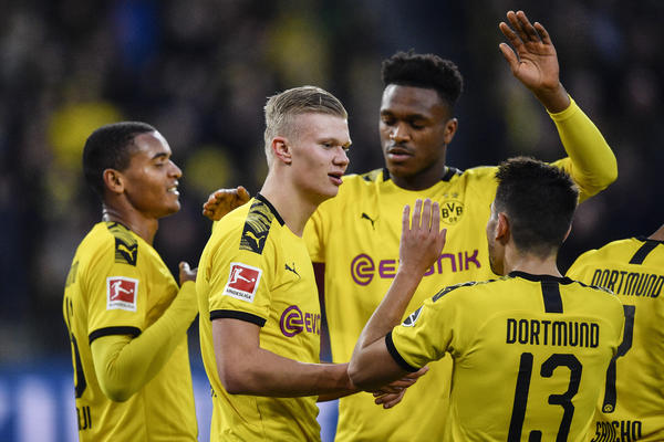 HALAND JE ČUDO! Menš odigrao za Bajern!