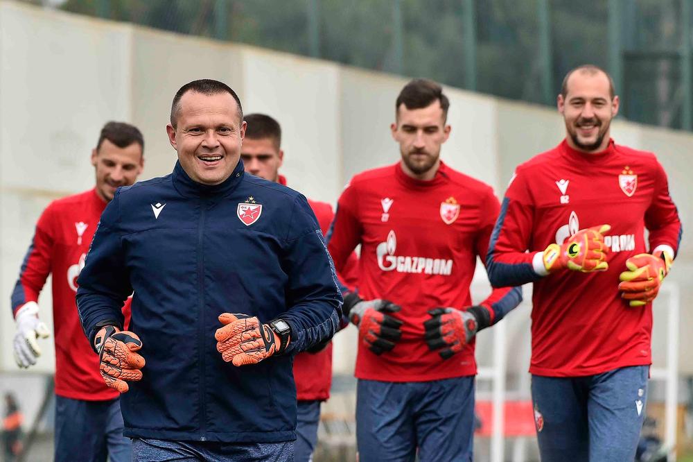 IZNENADNI ODLAZAK SA MARAKANE: Zvezda ostala bez golmana!