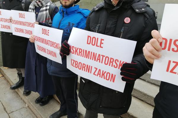 SKOJ TRAŽI: Izmenite zakon o izborima i partijama, inače...