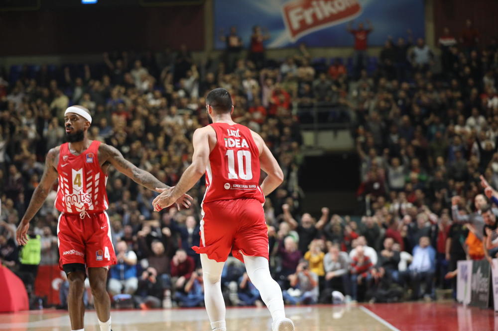 LUDILO U VEČITOM DERBIJU! Pobednik u Pioniru opet odlučen u poslednjem minutu - Zvezda napravila korak ka plej-ofu!