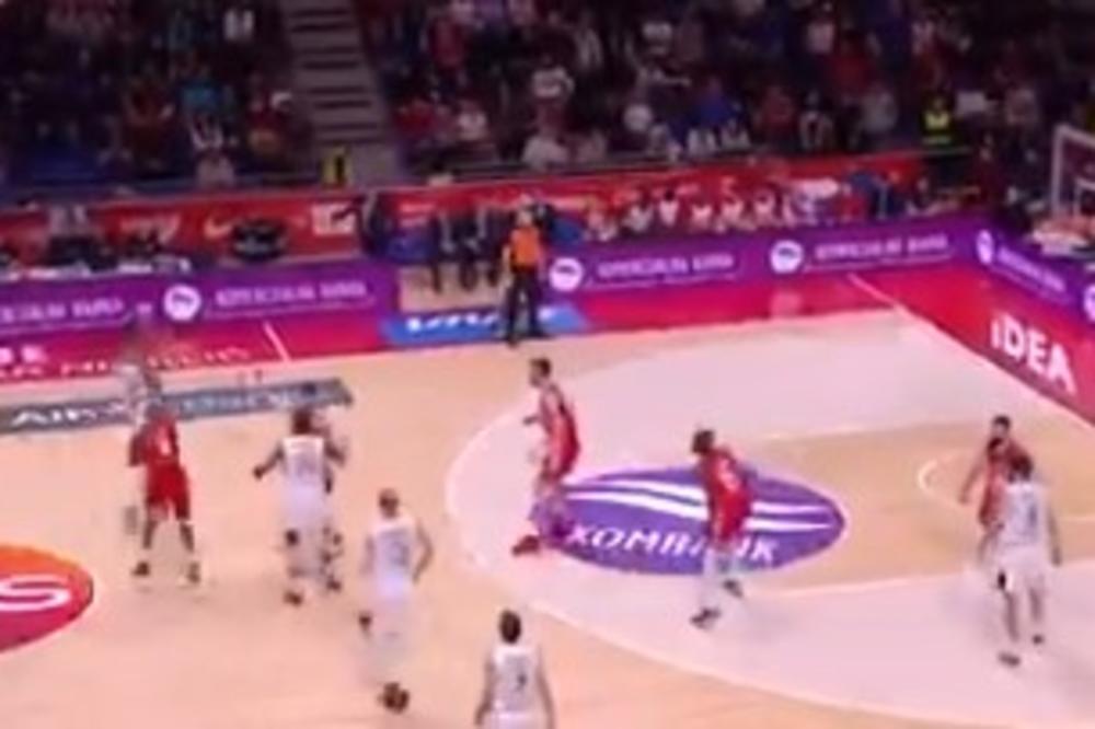 OVAJ MOMAK JE KAO ŠIFRA U IGRICI: Jaramaz i Zvezdi dao koš sa pola terena!